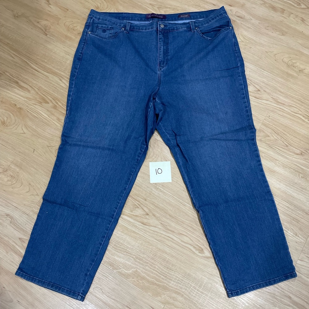 Gloria Vanderbilt Amanda Jeans Size 24W New Without Tags